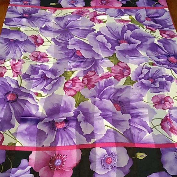 Oscar de La Renta silk scarf - Picture 3 of 6